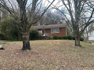 407 Overhill Rd, Knoxville, TN 37914