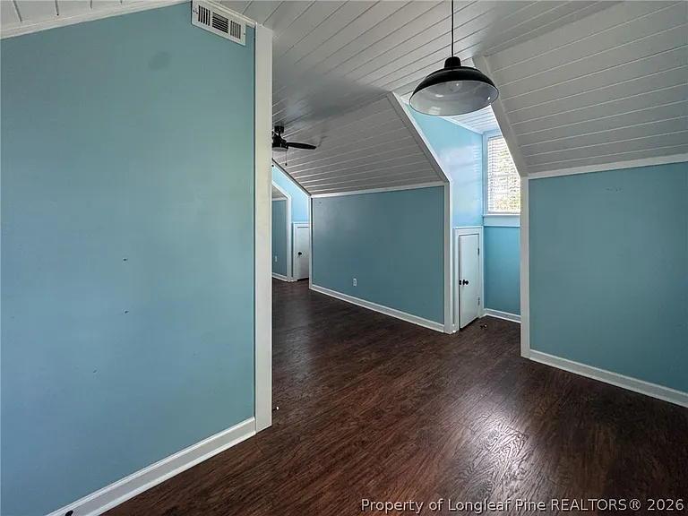 411 Cape Fear Ave — Photo 32