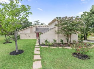 1900 Rockwood Dr, Bryan, TX 77807