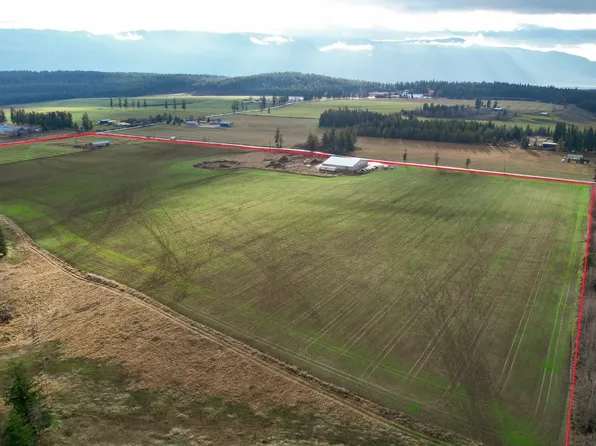 3922 Hullcar Rd, Spallumcheen, BC V4Y 0M7