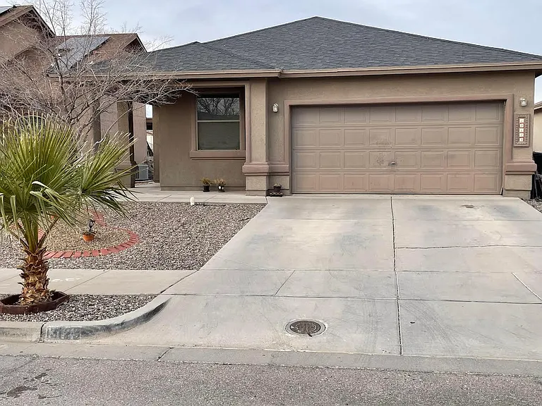 13123 Kestrel Ave — Photo 2