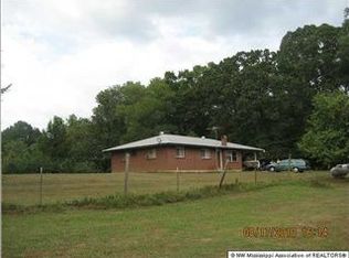 6378 Church Rd, Walls, MS 38680