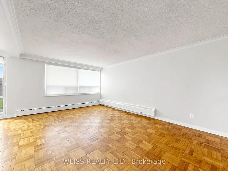 17 Fraserwood Ave #4 — Photo 6