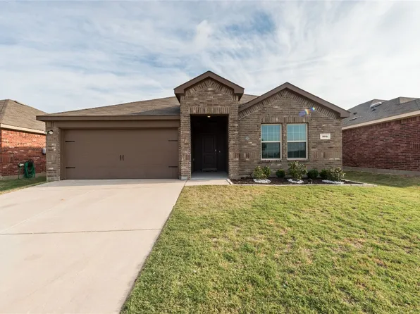 304 Evers Way, Denton, TX 76207