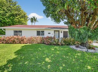 8416 Pine Tree Lane, West Palm Beach, FL 33406