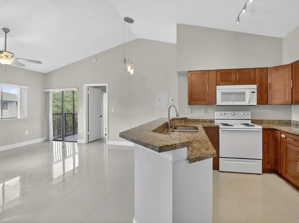 2445 SW 18th Terrace #922, Fort Lauderdale, FL 33315