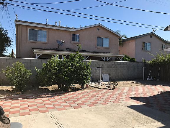 3rd image of 6767 Live Oak St