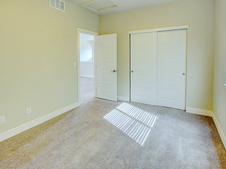 2208 Saison St — Photo 28