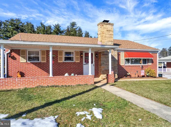 605 Pershing Ave, Red Lion, PA 17356