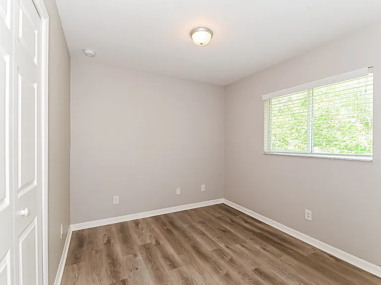 2506 66th St W — Photo 11