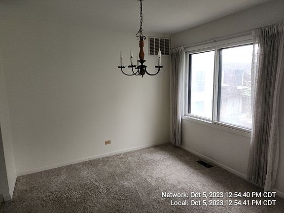 5th image of 2730 Mitchell Dr APT 8