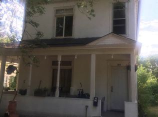 323 30th Ave N #2, Minneapolis, MN 55411