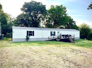 111095 N 3760th Rd #B, Okemah, OK 74859
