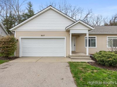 657 Wren Ct #5, Middleville, MI, 49333