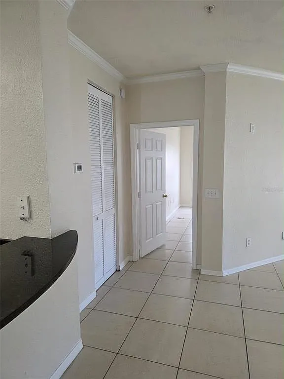 2 bed, 2.0 bath, 1174 sqft, $1,800 — Photo 3
