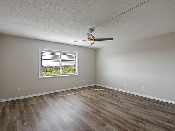 5th image of 1520 Jeffords St APT 701