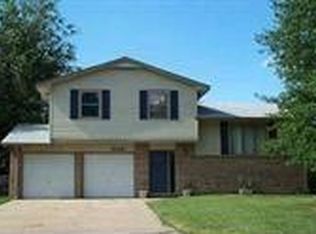 1324 E Kemper St, Wichita, KS 67216