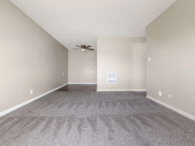Stardust Villa Apartments — Photo 8