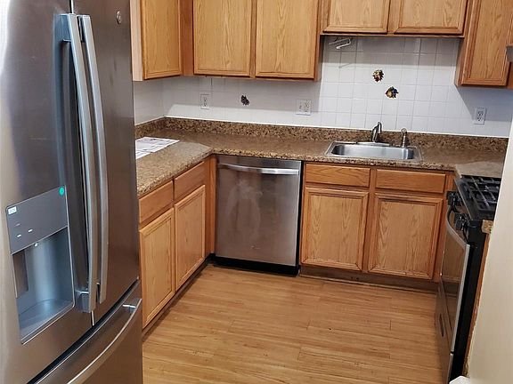 5th image of 75 Pipetown Hill Road