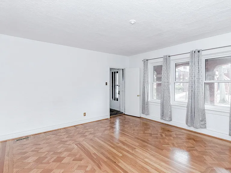 7319 Lindell Blvd #1 — Photo 26