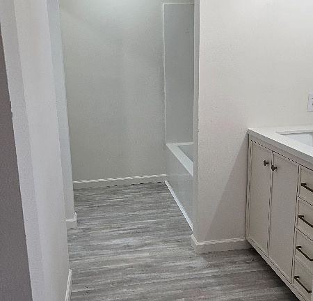 Master bath with closet