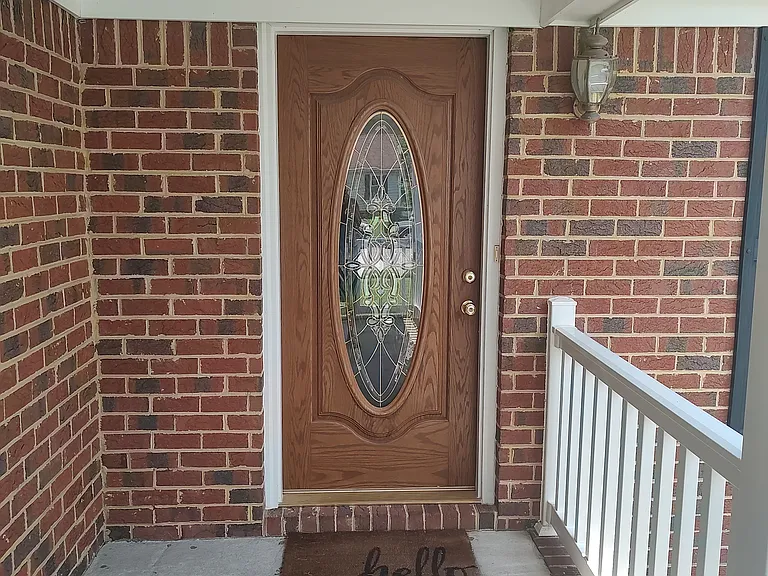 421 Currituck Dr — Photo 2