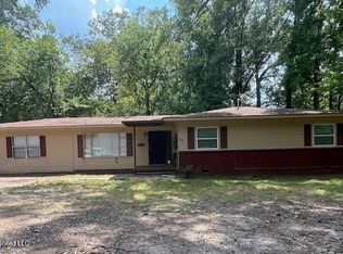 515 Meadowbrook Rd, Jackson, MS 39206