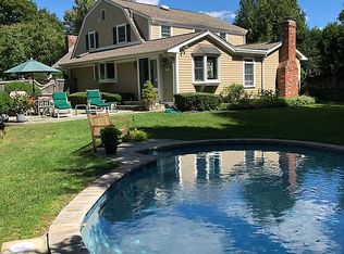 19 Oxford Rd, Wellesley, MA 02481