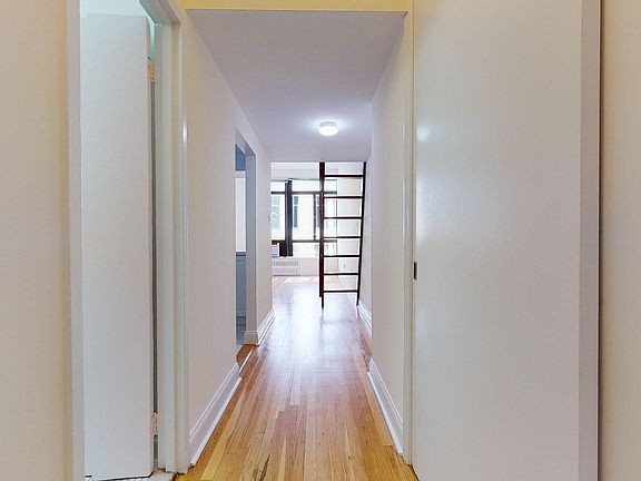 5th image of 1 Astor Pl APT 9D