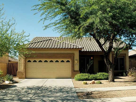 2nd image of 2332 N Cabot Cir