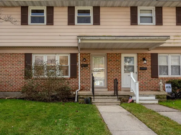 126 W Gaul St, Wernersville, PA 19565