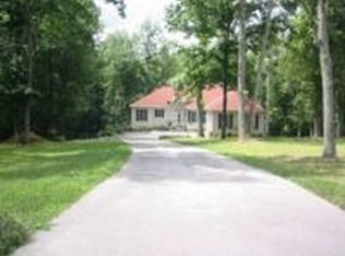 192 Embers Dr, Manchester, TN 37355