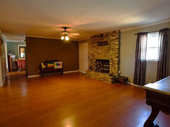 4th image of 125 Goforth Dr