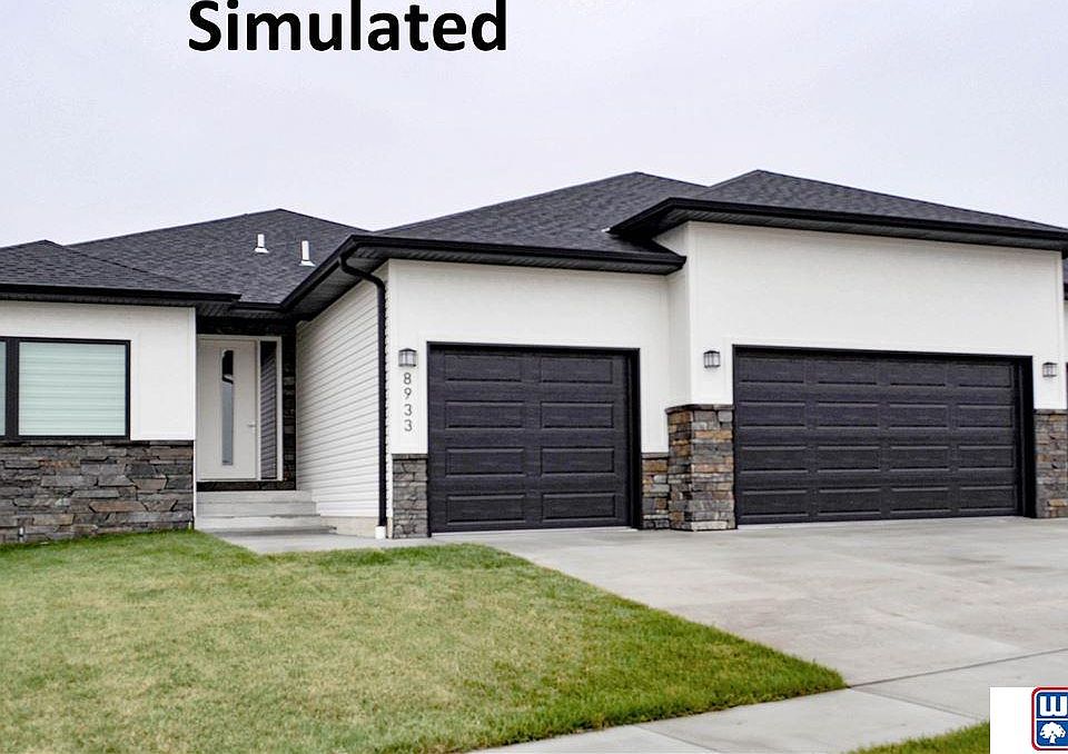 1st image of 1135 N 104th St