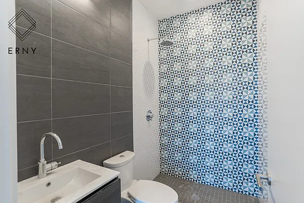 Rented by ERNY LLC | media 23