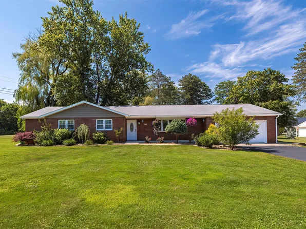 4709 Lawndale Dr, Erie, PA 16506