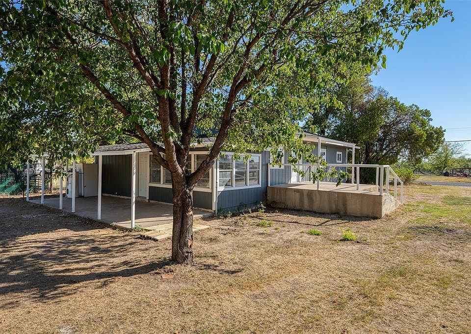 716 N Main St, Graford, TX 76449 MLS 20174692 Zillow