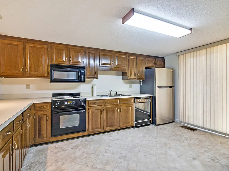 512 Druid Lndg — Photo 21