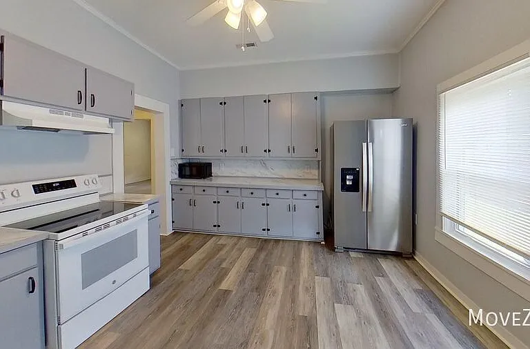 226 Cummings St — Photo 6
