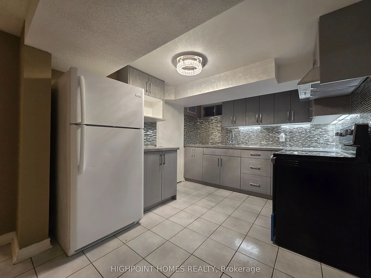 2 bed, $1,799 — Photo 3