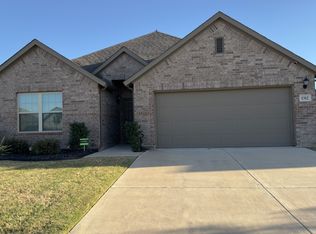 1312 Hunters Ridge Dr, Crowley, TX 76036