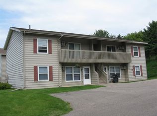 2735 56th St NW APT D, Rochester, MN 55901