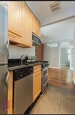 Rented by REAL New York | media 11