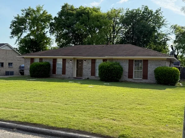 2224 Edinburgh Dr, Montgomery, AL 36116