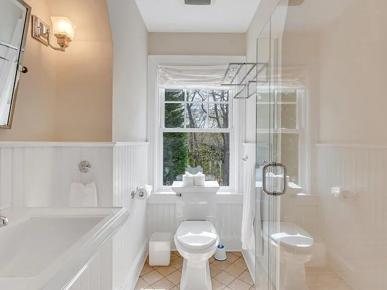 2244 Noyac Rd — Photo 42