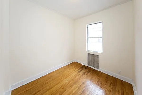 Rented by Icon Realty Management | media 3