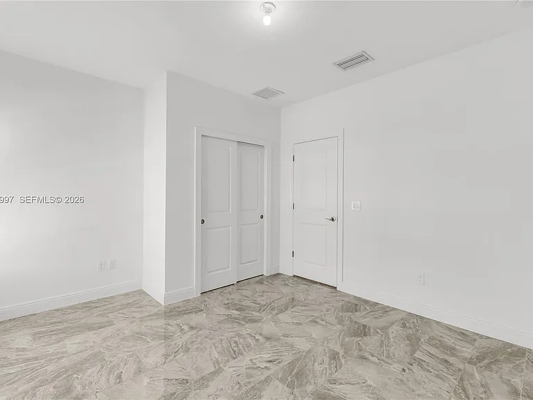 582 Parsons Way — Photo 16