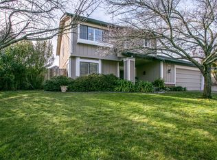 221 Bittercreek Dr, Folsom, CA 95630