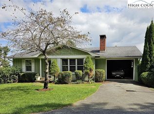 491 Chestnut Dr, Blowing Rock, NC 28605