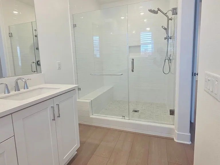 625 Gadwall — Photo 15